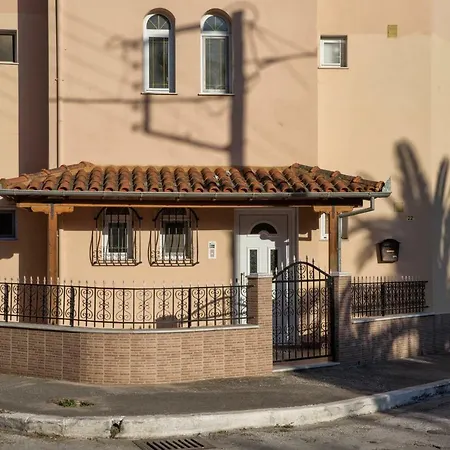 Holiday House Ioanna Nea Peramos  Exterior photo