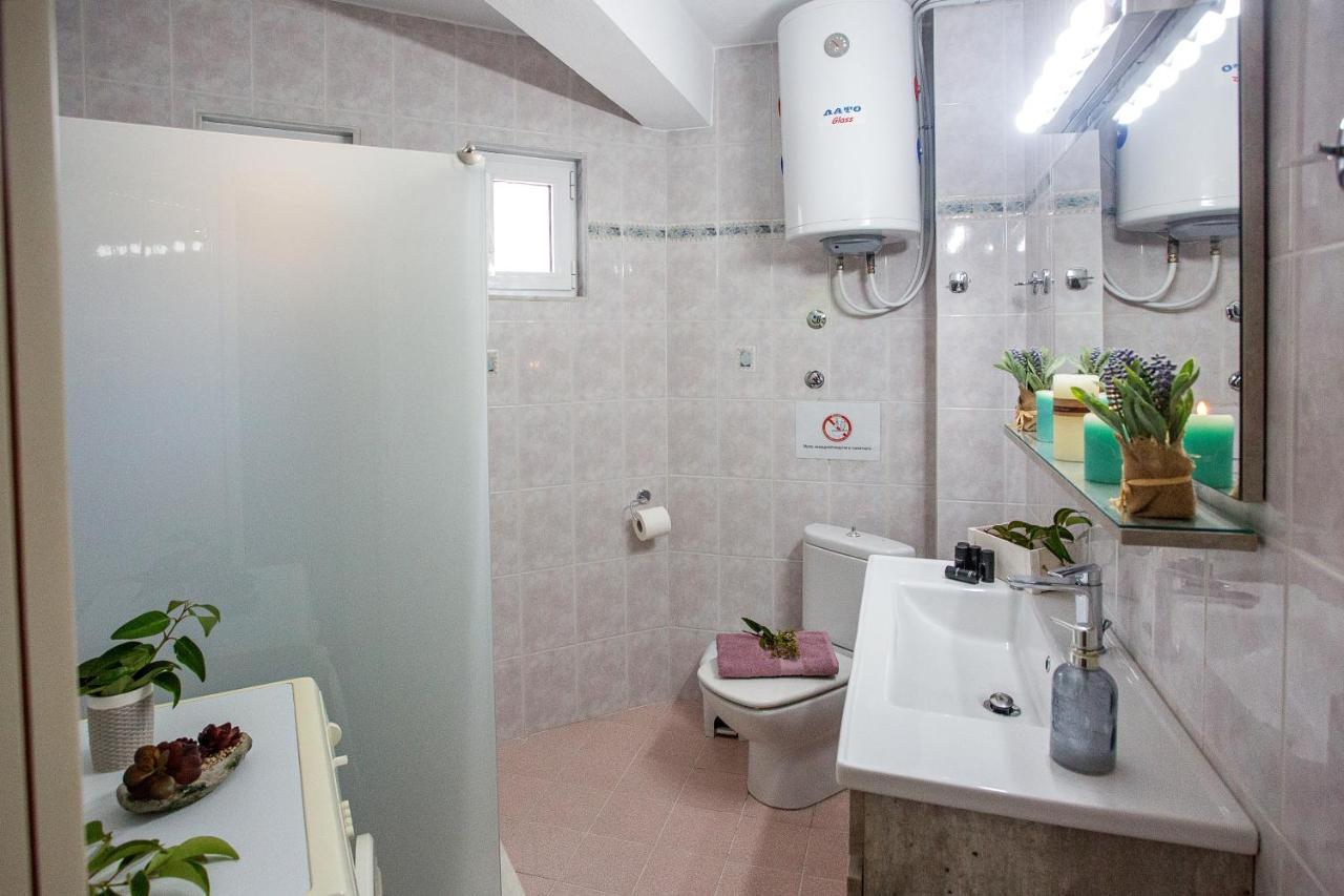 House Ioanna Néa Péramos