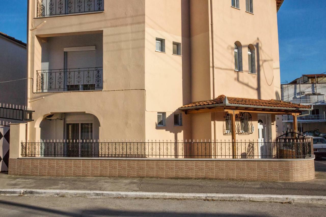 House Ioanna